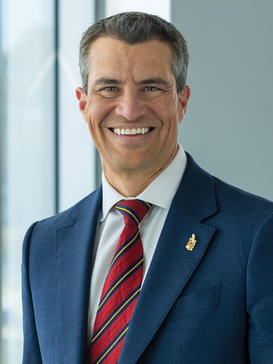 Gustavo FLores-Macías