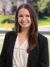 headshot of Lily Fleischmann